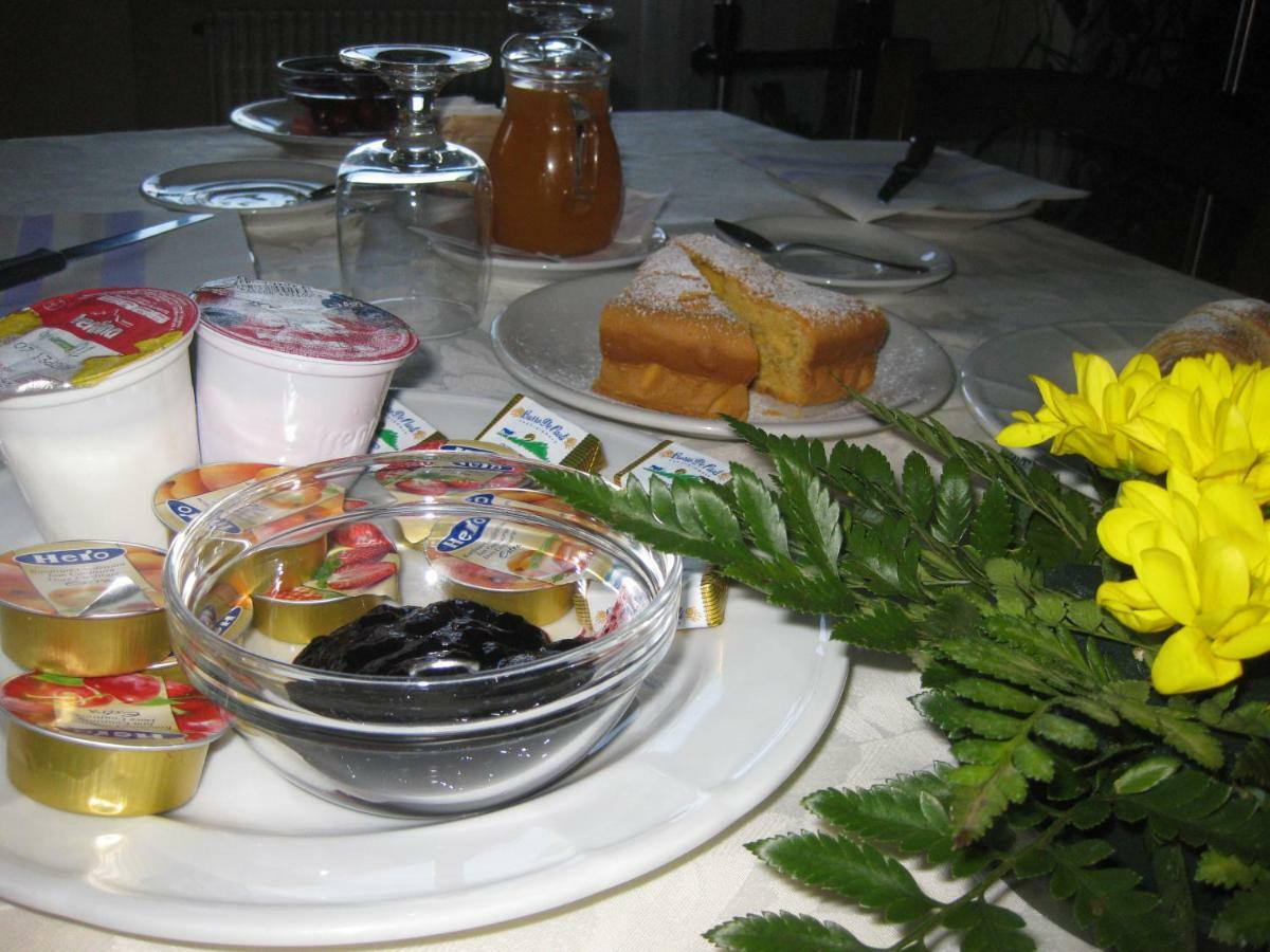 Lusiana Locanda "Alla Rosa" מראה חיצוני תמונה