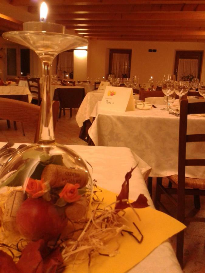 Lusiana Locanda "Alla Rosa" מראה חיצוני תמונה